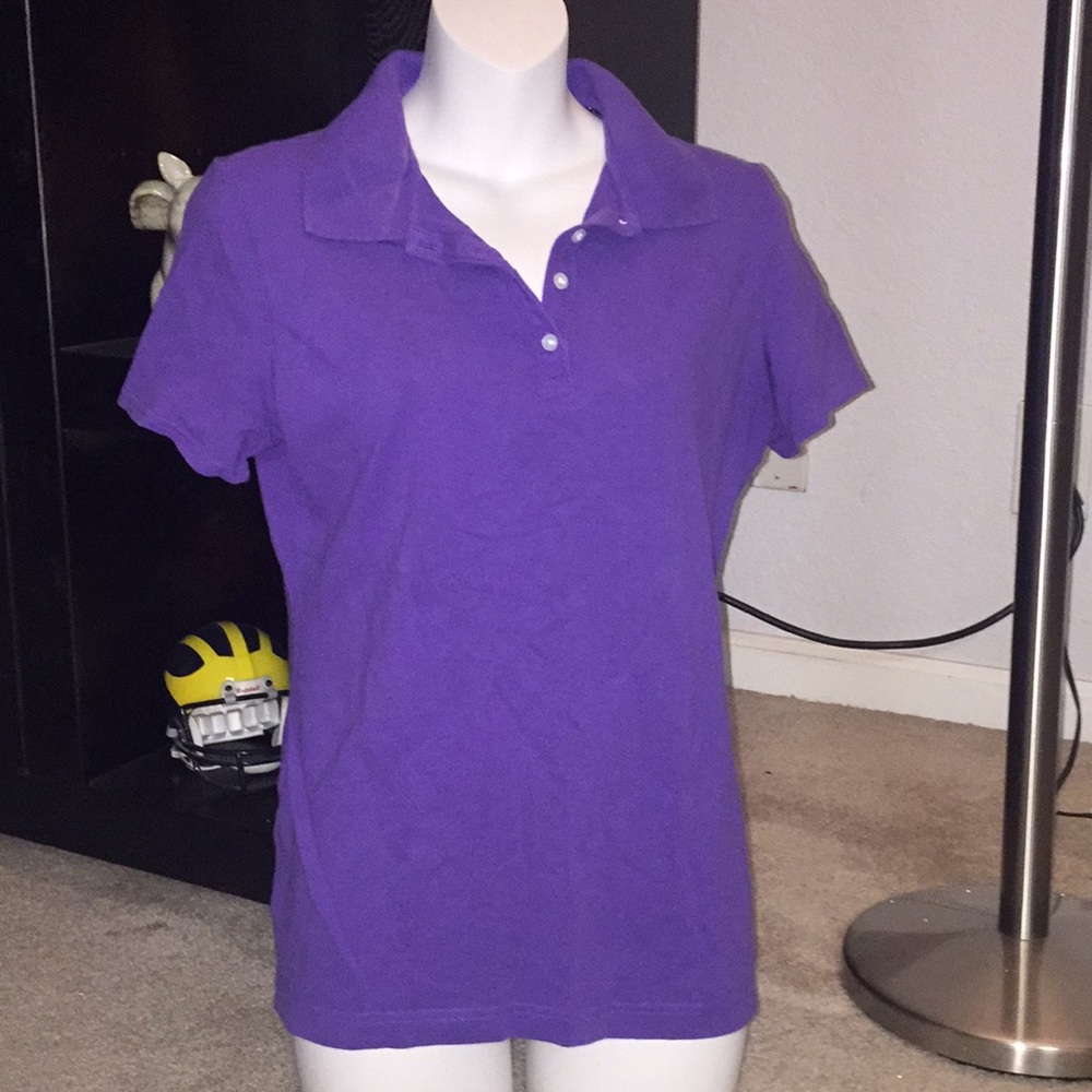 Polo shirt 👚 medium.  Purple